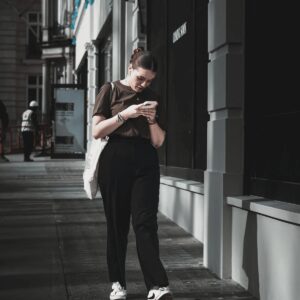 Simple Colllege Tote Bag 1