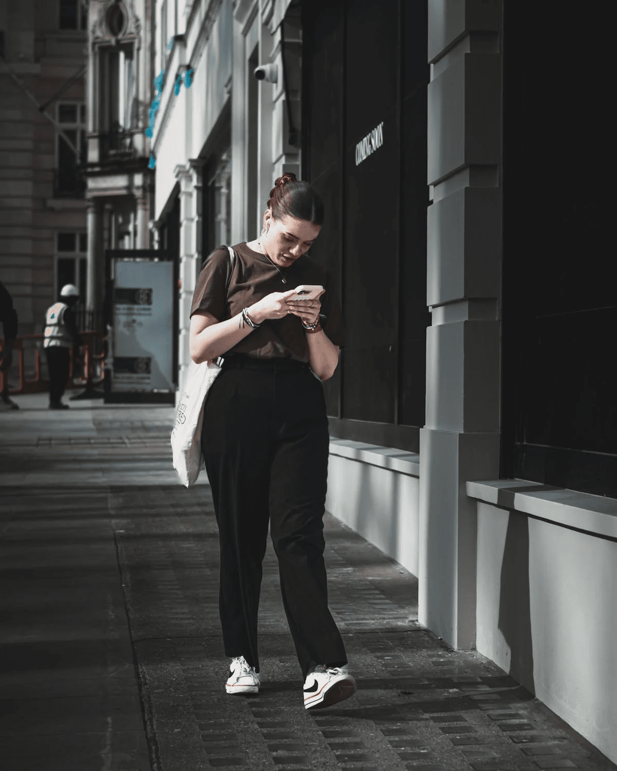 Simple Colllege Tote Bag 1